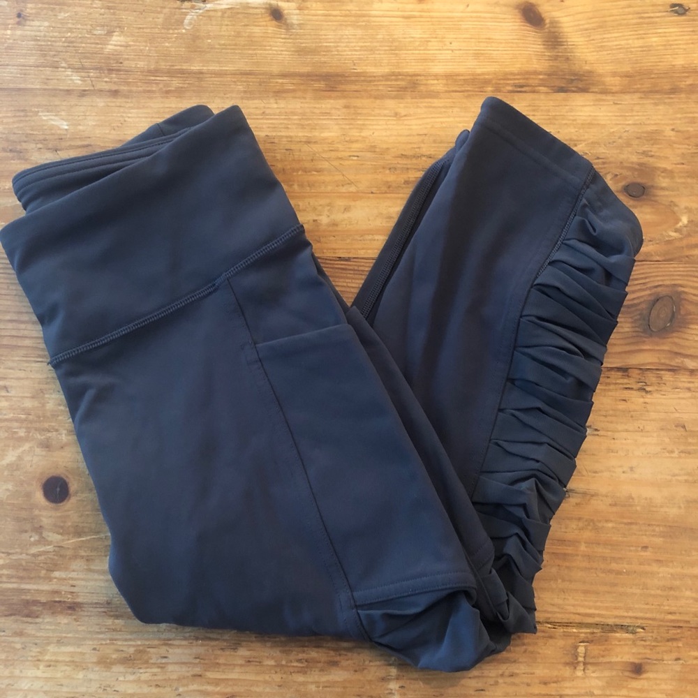 Lululemon Sharp Turns Crop 17”